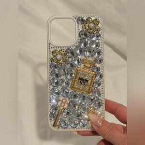 Luxury Crystal Perfume Bottle Phone Case for iPhone 13 Pro Max